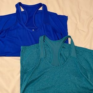 Two Exercise Tanks - blue/teal